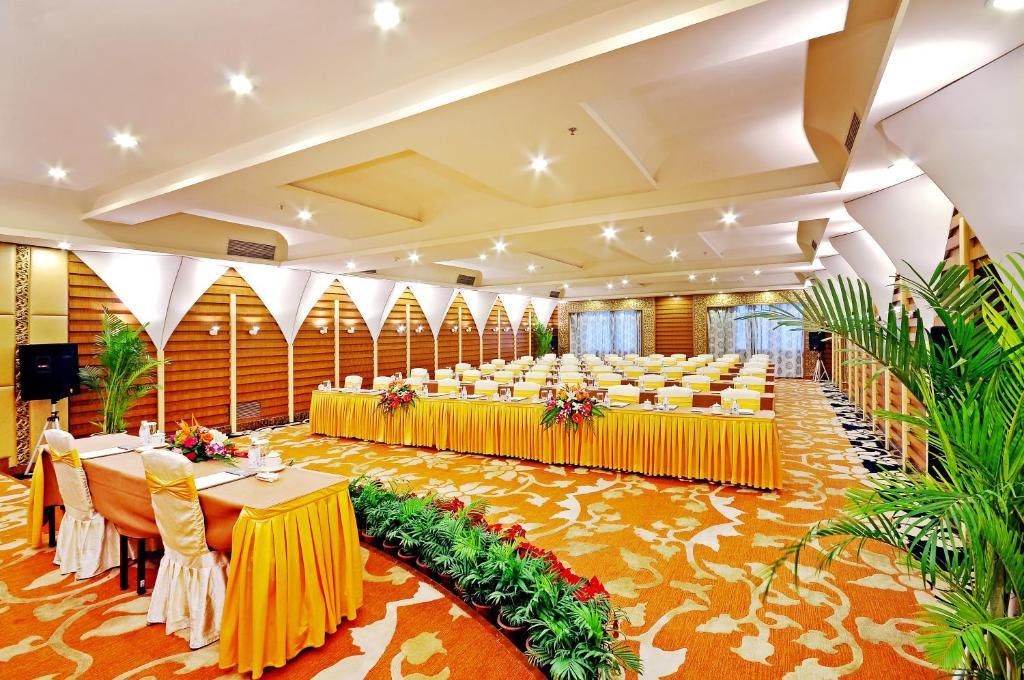 Chengdu Wangjiang Hotel Bagian luar foto
